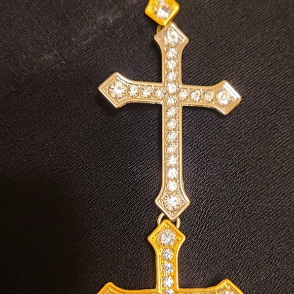 Sassy Jones Trinity Necklace - Picture 2 of 3